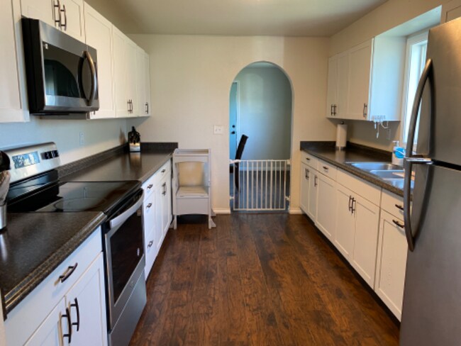Foto del edificio - 1213 W Timothy Ln
