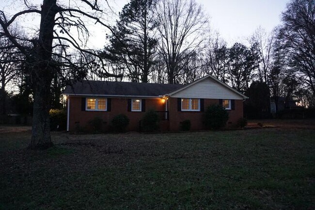 Photo - 8033 Albemarle Rd Townhome