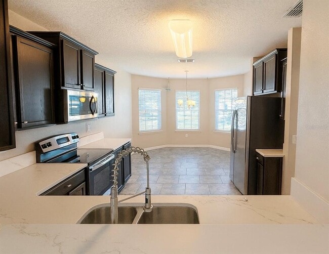 Foto del edificio - 3603 Umbrella Ct