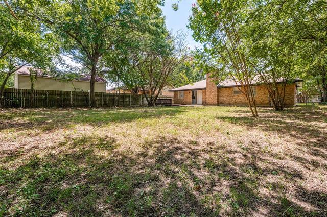 Building Photo - 813 Green Pastures Dr