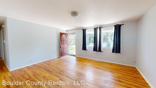 Building Photo - 3 br, 1.5 bath House - 3295 Euclid Avenue