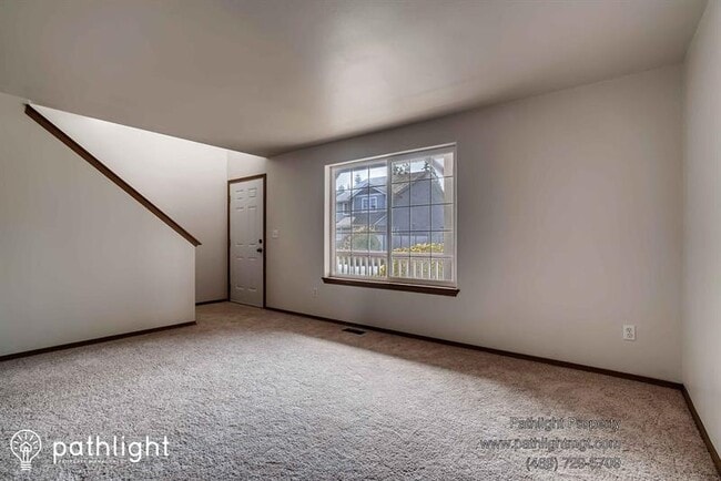 Building Photo - 18708 35th Ave NE