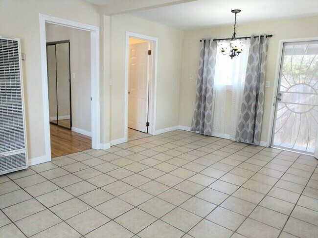 Back Door/Dining - 16106 Inglewood Ave
