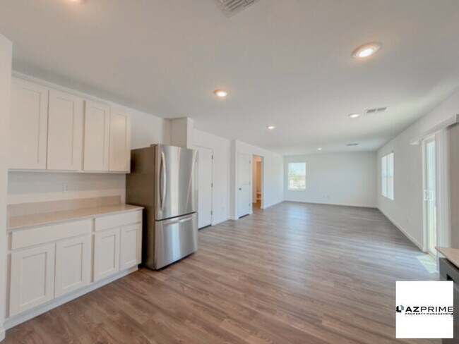 Building Photo - 239 Sonoran Vis Cir