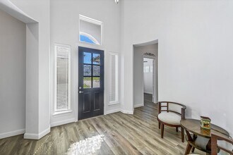 Building Photo - 41015 Kimber Ln