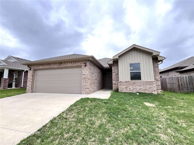 Foto del edificio - 5909 NW Reynolds St