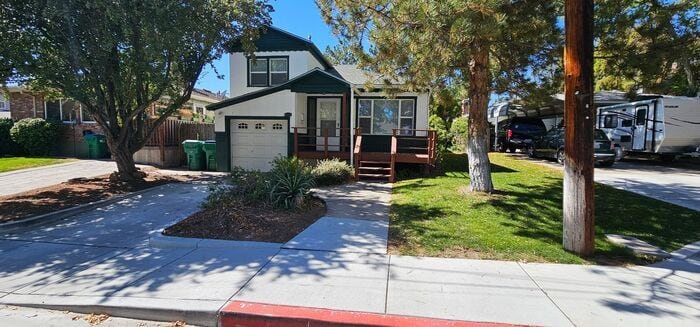 Primary Photo - 2 bed 1 bath Old South West Reno Home
