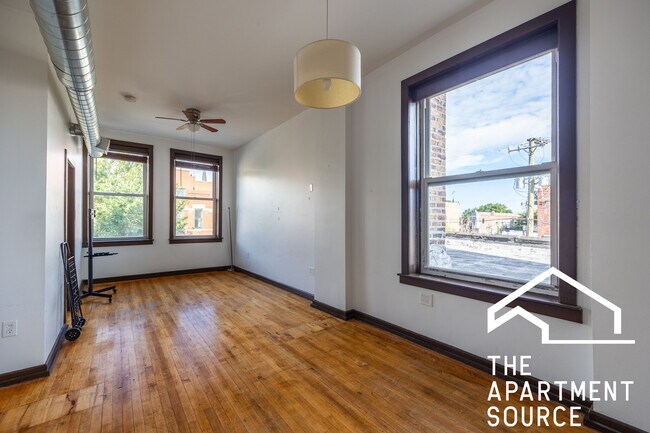 Foto del edificio - 3119 S Morgan St