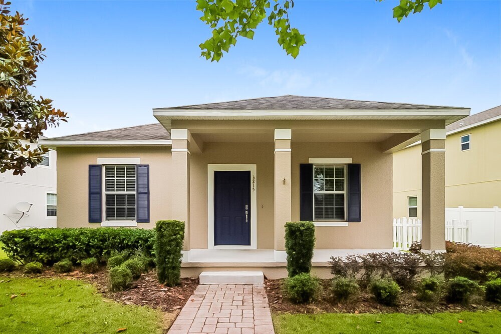 Primary Photo - 3215 Blazing Star Ln