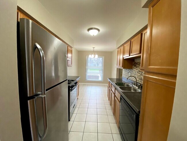 Foto del edificio - 1987 Franklin Pl