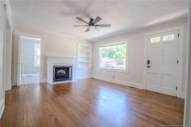 Building Photo - 120 Kirkland Dr