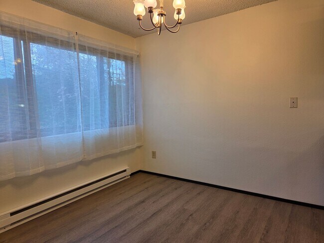 Building Photo - 1360 Orleans St