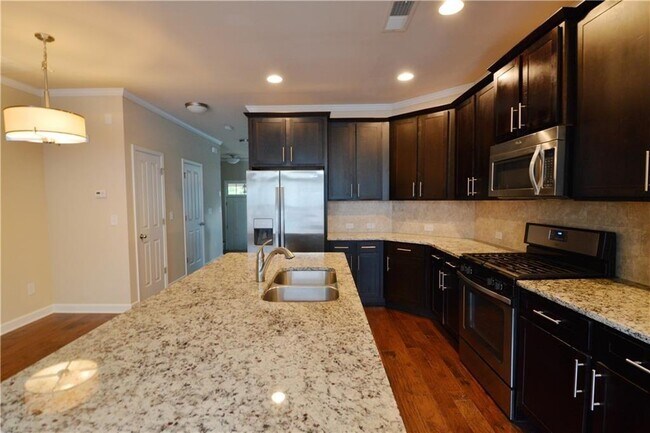 Foto del edificio - 2253 Lavista Ct NE