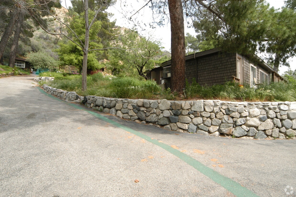 Primary Photo - 2525 Stonyvale Rd