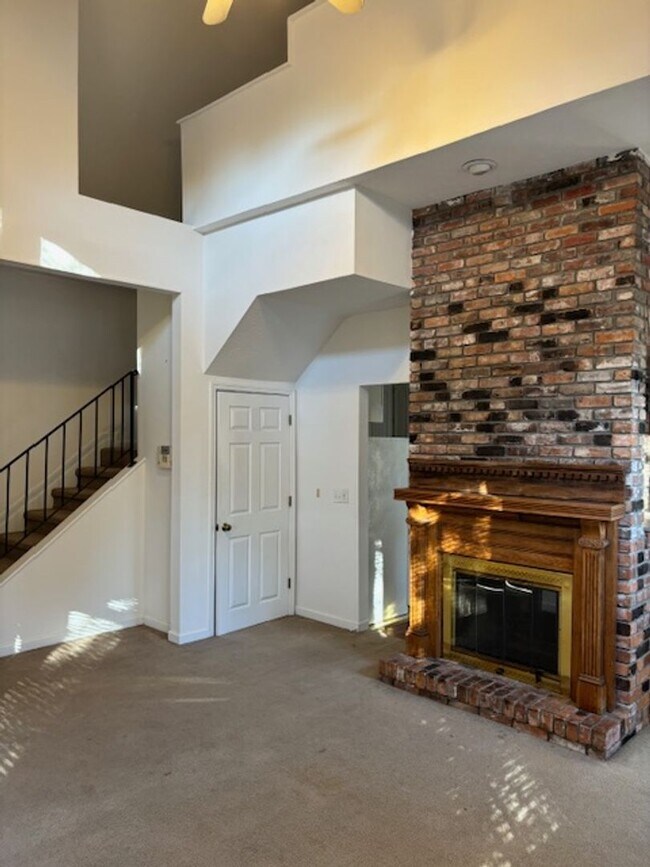 Building Photo - The Ideal Space to Balance Life, Work and Play.