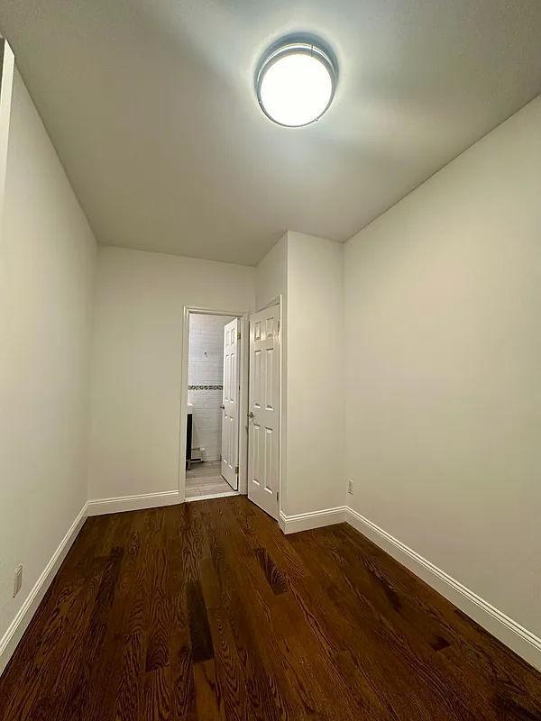 Building Photo - 2 bedroom in Brooklyn NY 11238