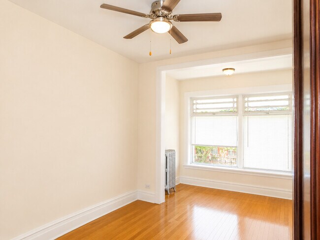 Foto del edificio - 1509 E 54th St