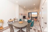 Foto principal - 2317 N Clark St