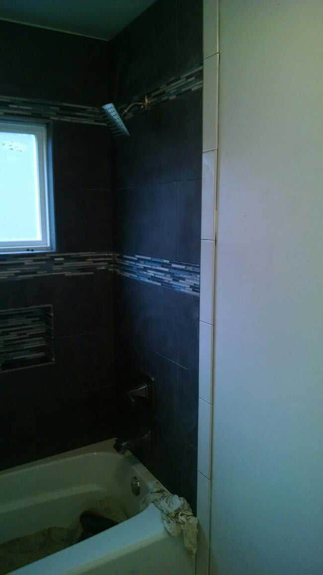 Building Photo - 158 Northwood Dr