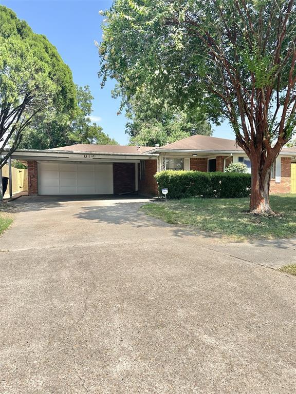 Building Photo - 11210 Roth Dr