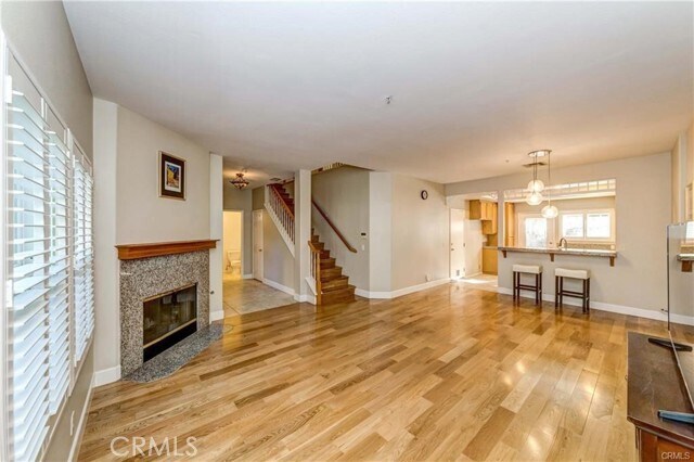 Building Photo - 140 E Foothill Blvd