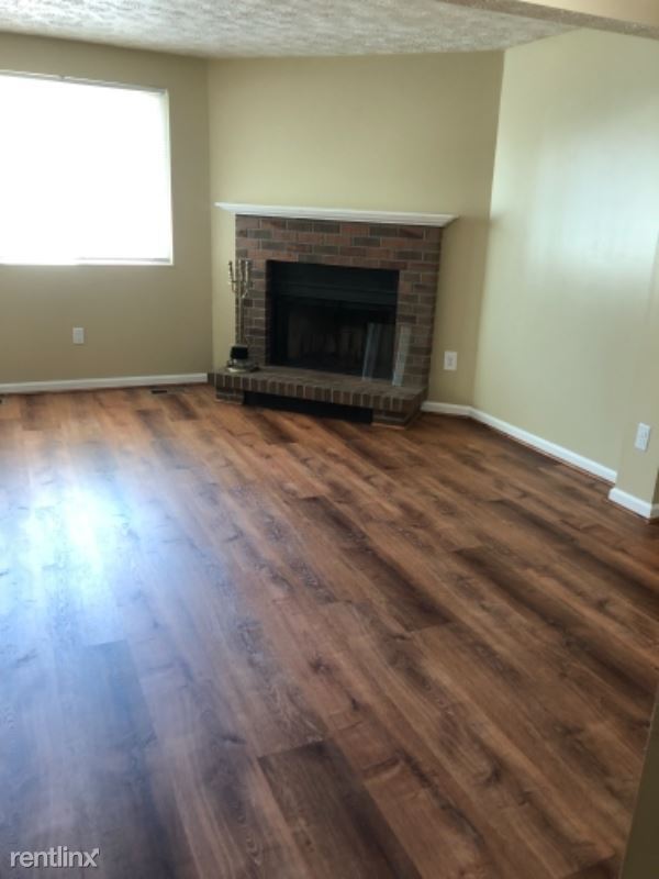 Building Photo - 2 br, 2 bath Townhome - 8523 Chippewa Court