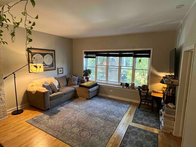 Foto del edificio - 4128 N Lincoln Ave