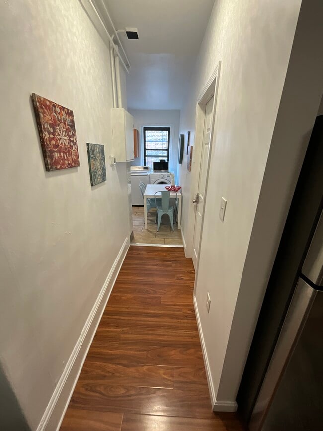 Foto del edificio - 871 Harrison Ave