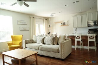 Building Photo - 301 Bridgeford Dr