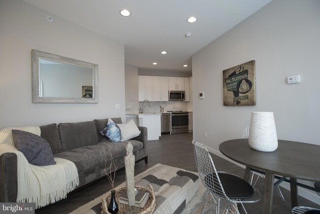 Foto del edificio - 1508 Ridge Ave