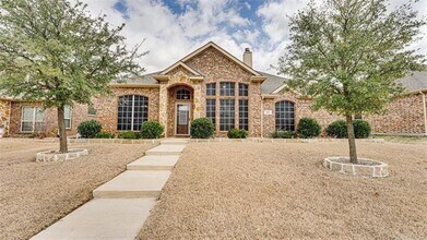 Building Photo - 104 Pebblecreek Dr