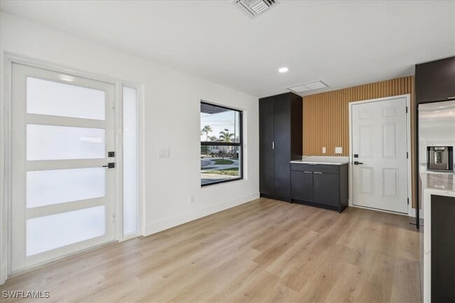 Foto del edificio - 4419 N Bay Cir