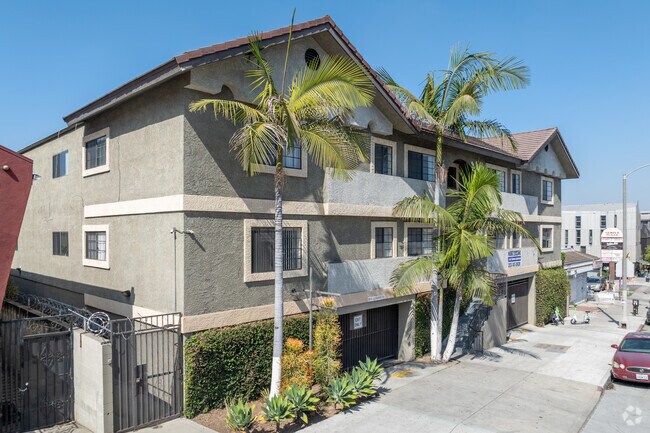 Primario - West Temple Apartments