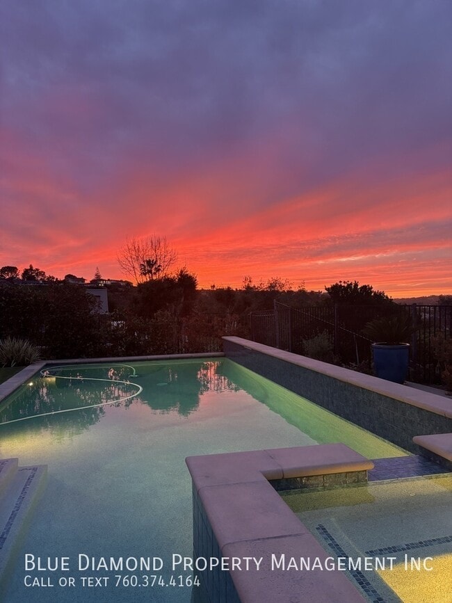 Building Photo - 3008 Azahar St