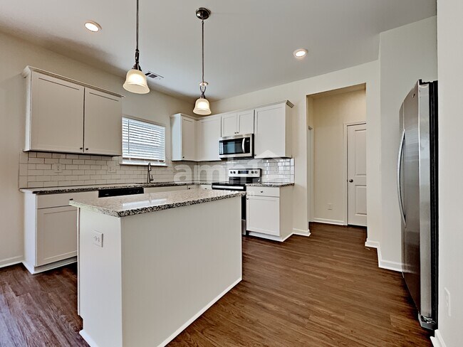 Foto del edificio - 50 Jake Crossing