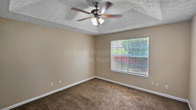 Foto del edificio - 4636 Forest Creek Ln