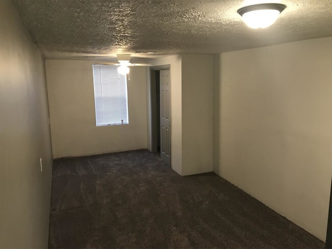 Building Photo - 221 Harrison Ave