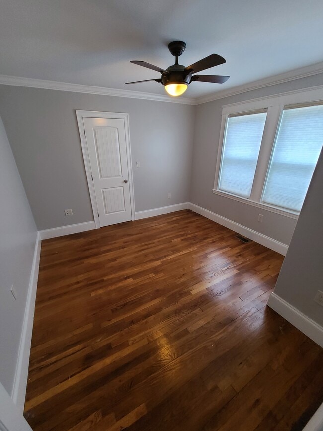 Bedroom 2 - 55 Presentation Rd
