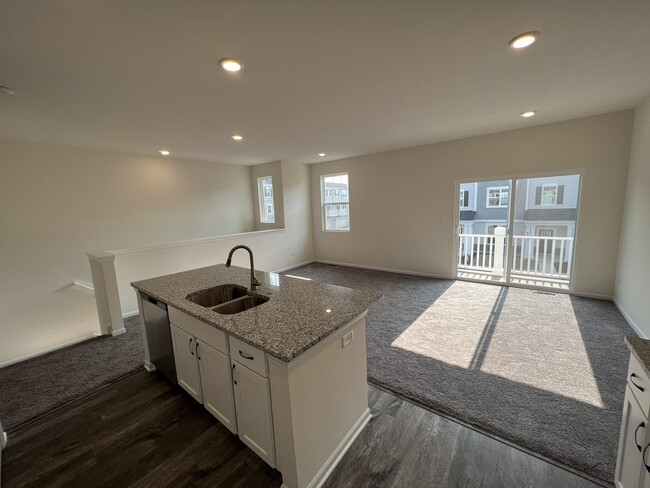 Building Photo - 4181 Chelsea Mnr Cir