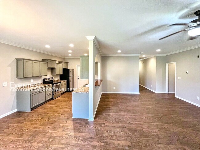 Foto del edificio - 2609 Vista Ln