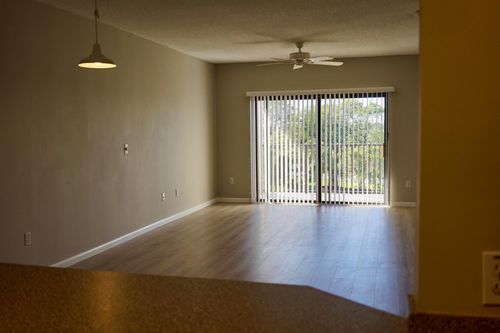 Foto del edificio - 2105 Lavers Cir