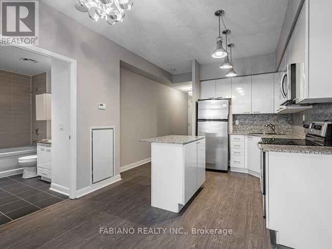 Photo du bâtiment - 15 Bruyeres Mews