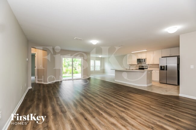 Foto del edificio - 11634 Dunns Crossing Dr