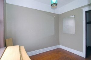 Building Photo - 2047 W Thomas St