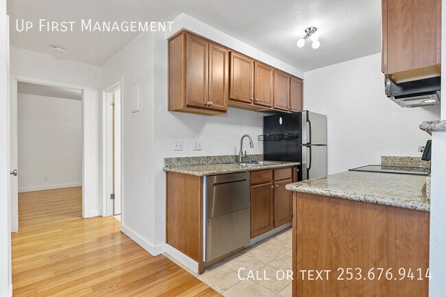 Foto del edificio - 5321 N Pearl St