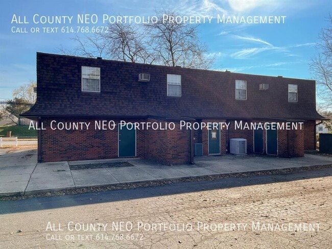 Building Photo - 1015 S Court St