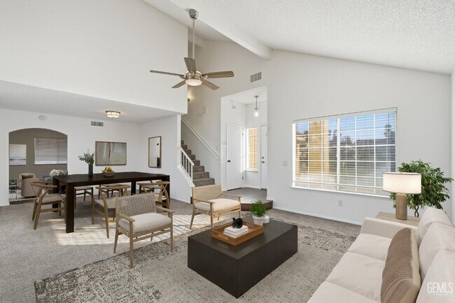 Foto del edificio - 7908 Coulter Pine Ct