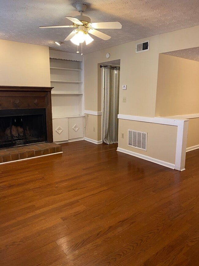 Photo - 1909 S Milledge Ave Apartment