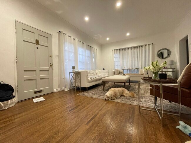 Living Room - 1058 S Ogden Dr