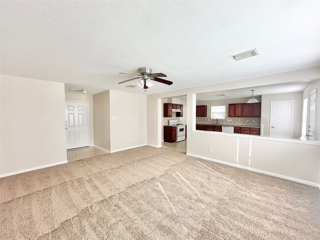 Building Photo - 18223 Fair Grange Ln